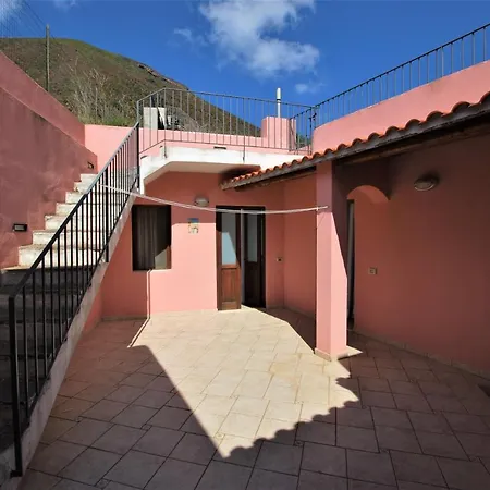 Casa I 10 Puleri - Ampio E Fresco Terrazzo Panoramico Holiday home Leni