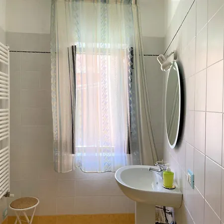 Casa I 10 Puleri - Ampio E Fresco Terrazzo Panoramico * Leni