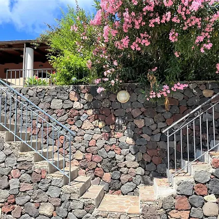 Casa I 10 Puleri - Ampio E Fresco Terrazzo Panoramico * Leni